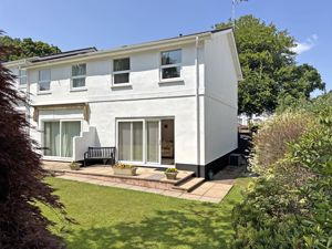 Photo 14- click for photo gallery